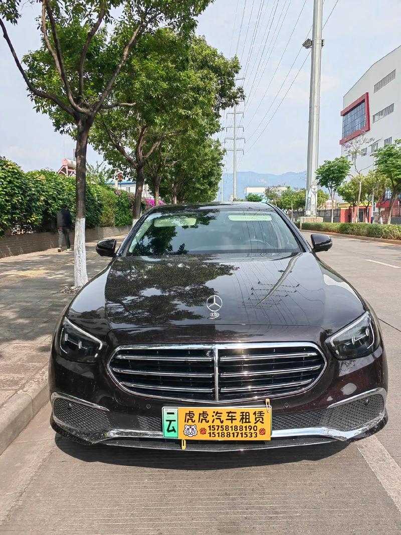 紅塔區(qū)婚慶用車指南 600元起租，解鎖完美婚禮車隊